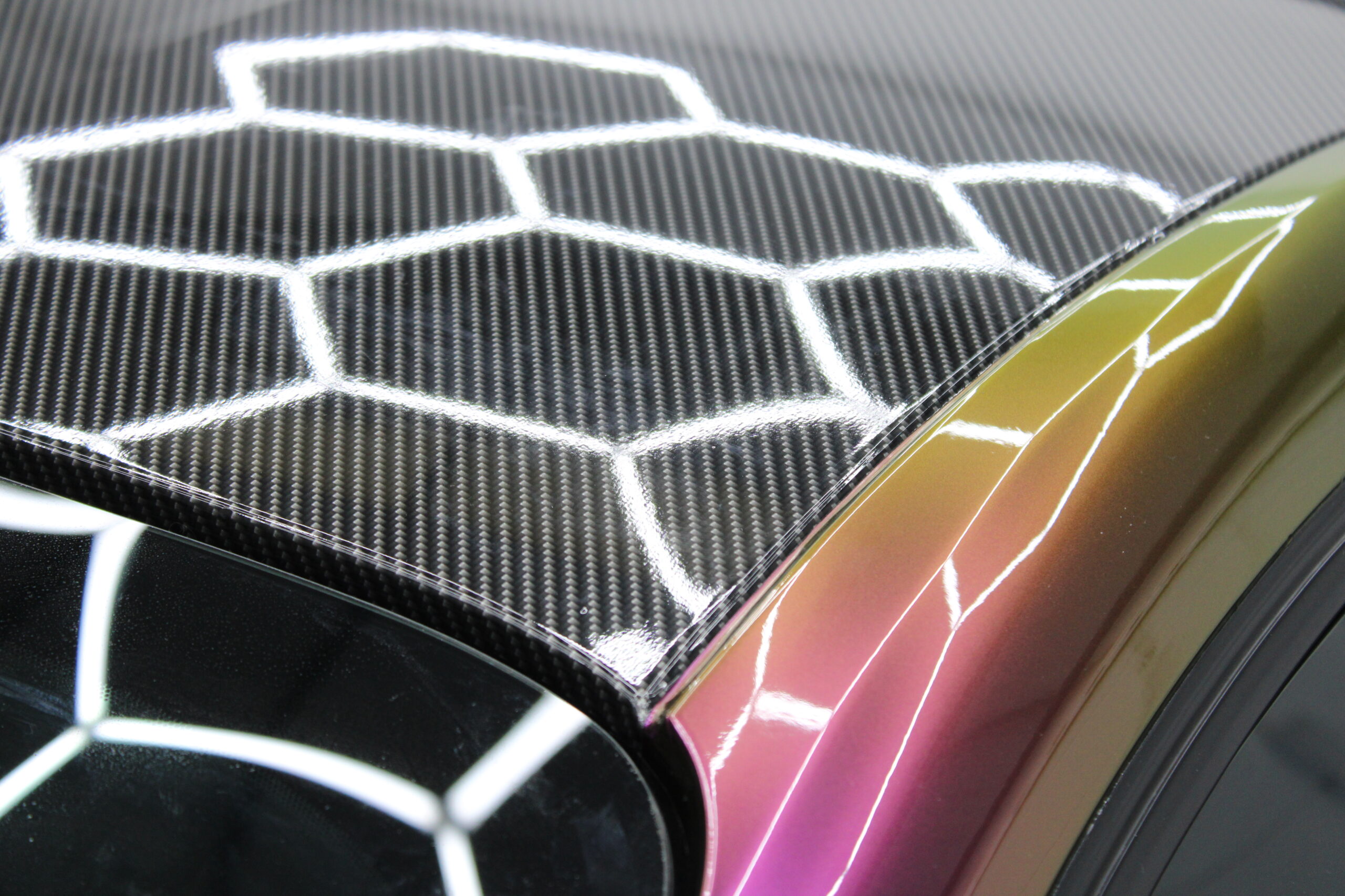 Ford Mustang – Gloss Twill Weave Carbon